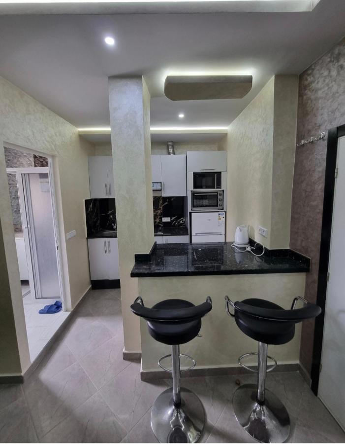 פנידק Comforts Apartments 1 מראה חיצוני תמונה