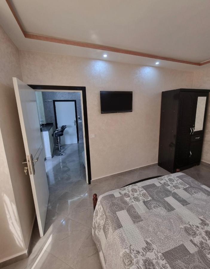 פנידק Comforts Apartments 1 מראה חיצוני תמונה